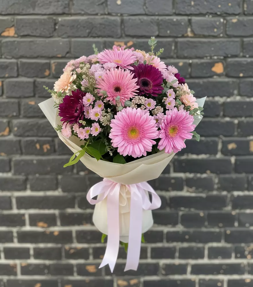 Букет цветов из: Герберы и Хризантемы в Бахтеево