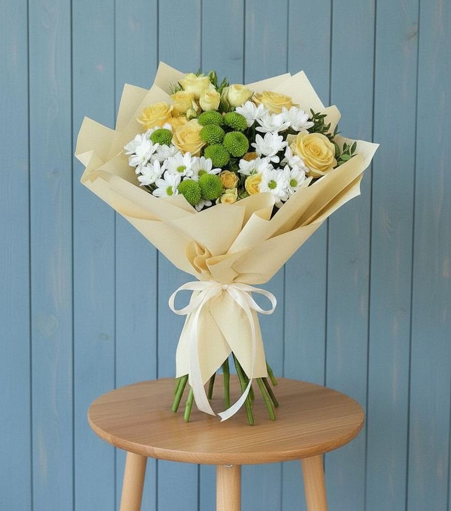 Букет цветов из: Хризантемы и Розы в Бахтеево