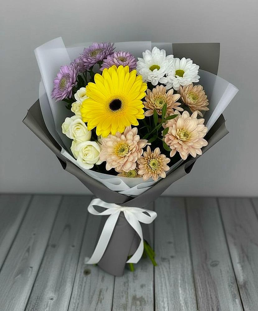 Букет цветов из: Розы, Герберы и Хризантемы в Бахтеево