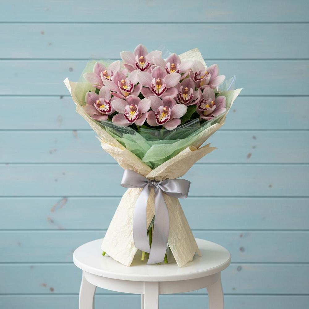 Букет цветов из: Орхидеи и Розы в Бахтеево