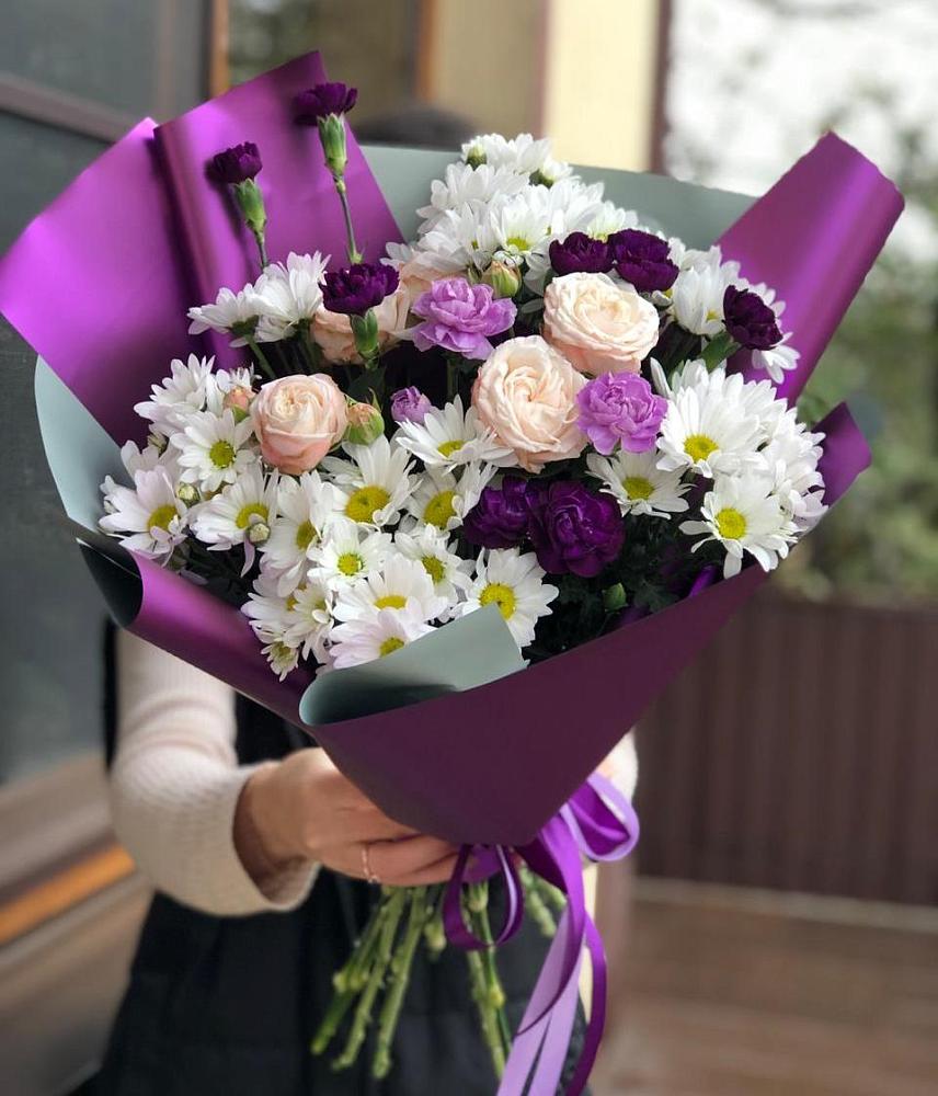 Букет цветов из: Хризантемы, Гвоздики и Розы в Бахтеево