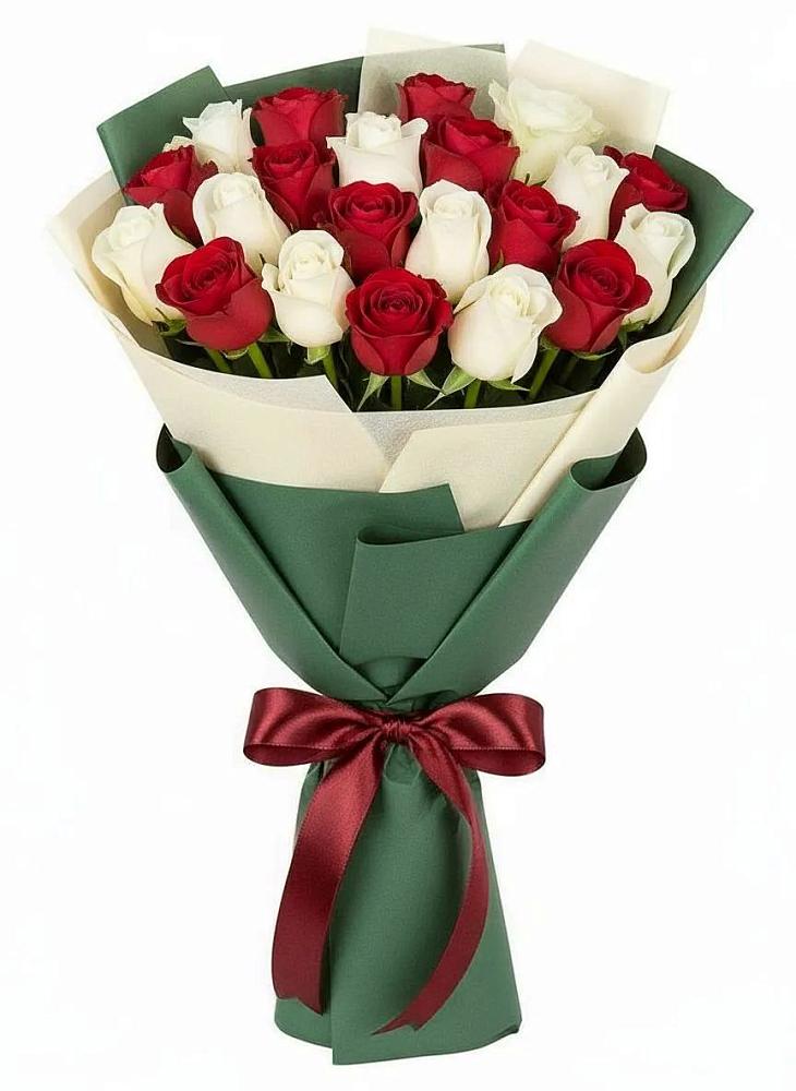 Букет Микс из красных и белых роз в Бахтеево