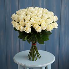 Букет 51 Белая роза Эдлесс Лав в Бахтеево