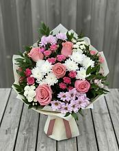 Букет цветов из:  Альстромерии, Гвоздики, Розы и Хризантемы в Бахтеево
