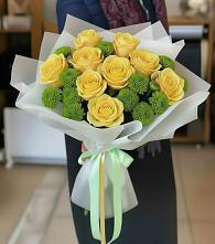Букет цветов из:  Хризантемы и Розы в Бахтеево