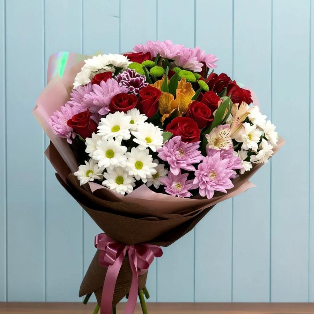 Букет цветов из: Розы, Хризантемы и Альстромерии в Бахтеево