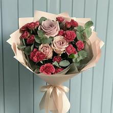 Букет цветов из:  Гвоздики и Розы в Бахтеево