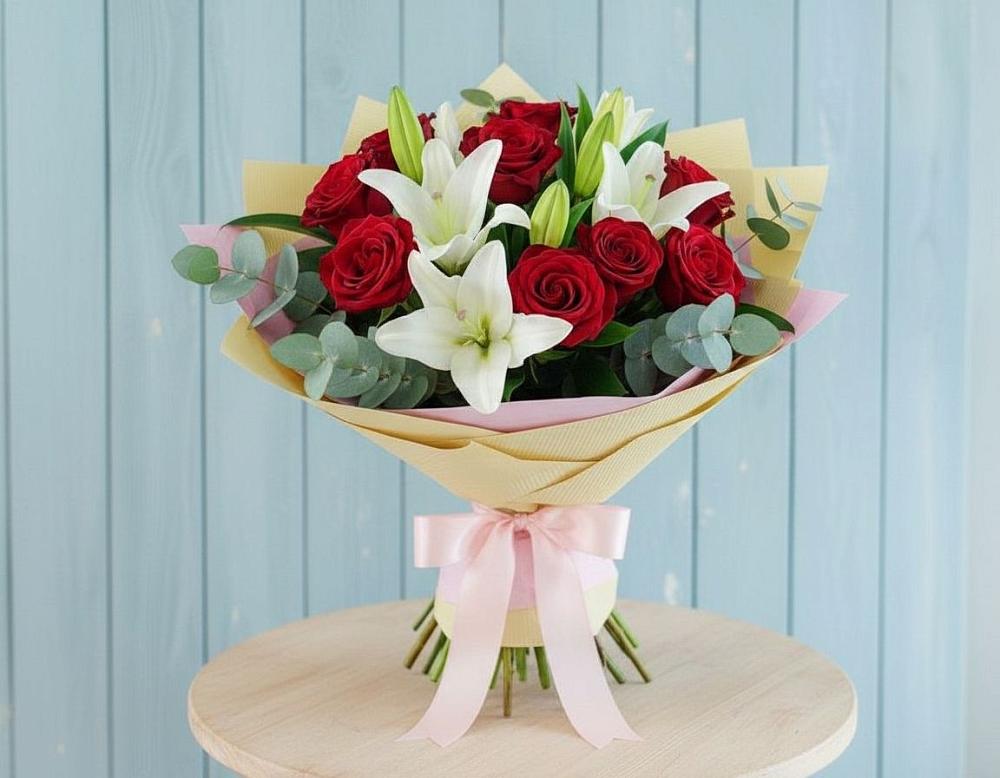 Букет цветов из: Лилии и Розы в Бахтеево